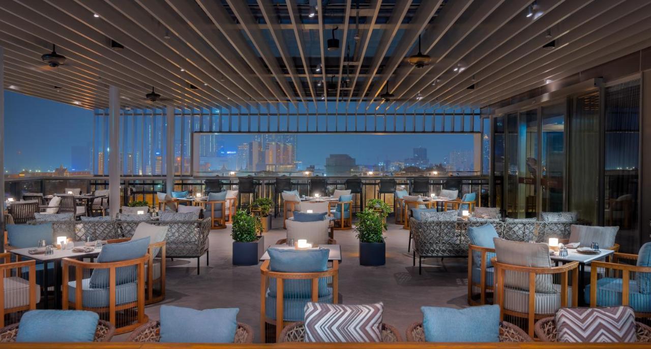 Hyatt Regency Phnom Penh Hotell Exteriör bild