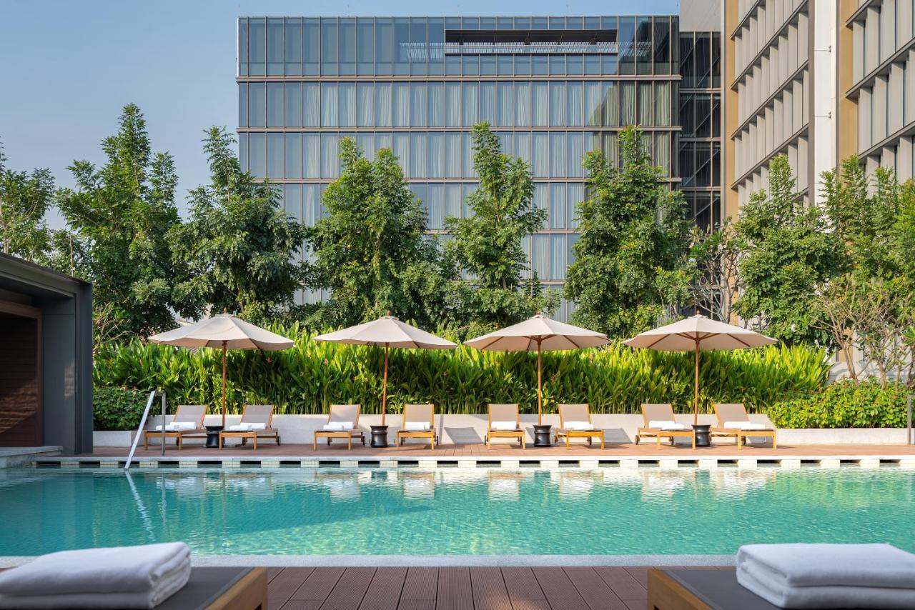 Hyatt Regency Phnom Penh Hotell Exteriör bild
