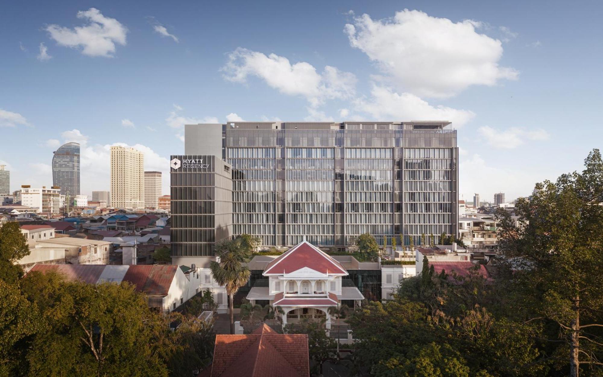 Hyatt Regency Phnom Penh Hotell Exteriör bild